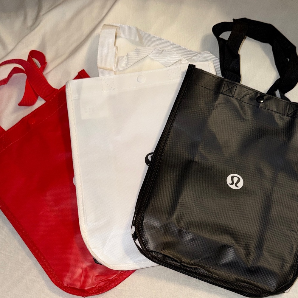 lululemon athletica Trio Tote Set in Black, White, and Red